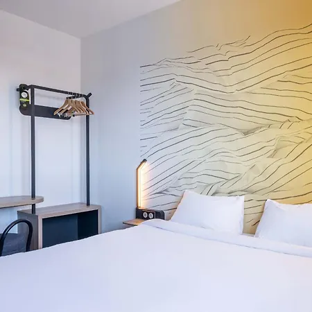 Evian Hotel