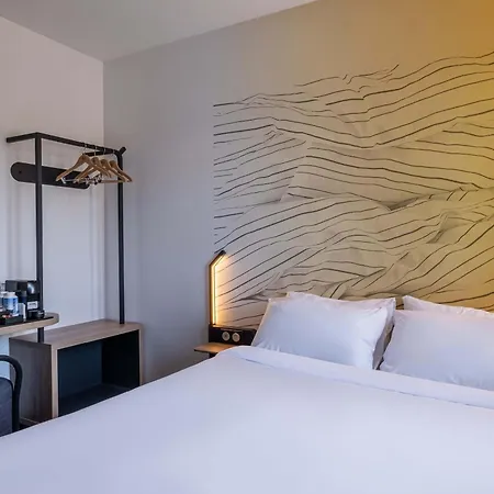 酒店 Evian 安菲翁·莱斯·班恩斯