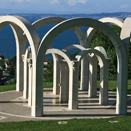 Evian Szálloda