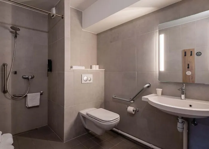 Szálloda Evian 3*