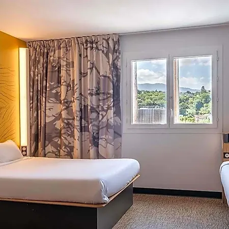 Evian Hotel