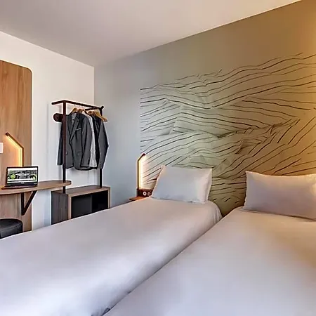 Evian Hotel