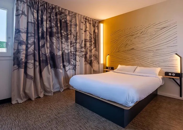 Evian Hotel Publier